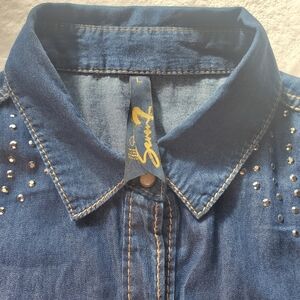SEVEN 7 Lightweight Denim Silver Studded And Snap Button-Up Shirt